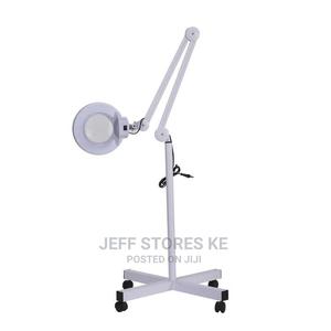 Standing Portable Magnifying Lamp - thumbnail 2