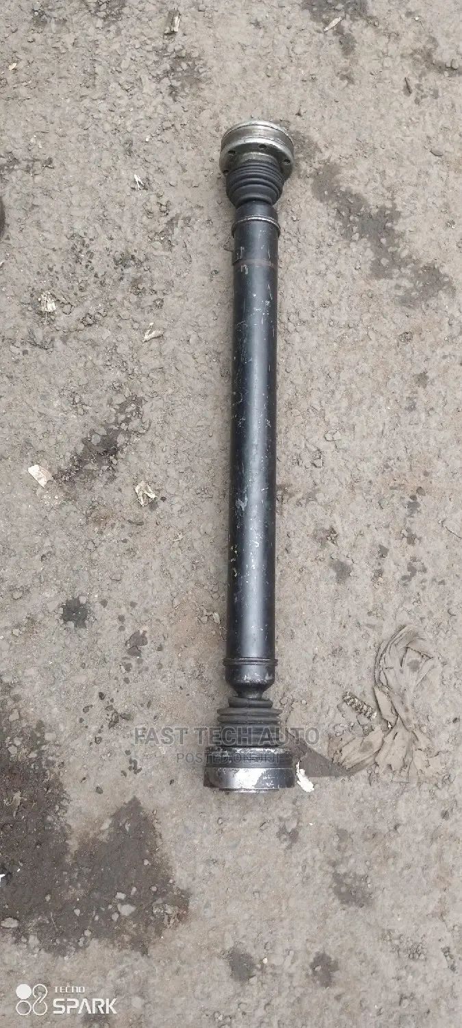 Suzuki Escudo Propeller