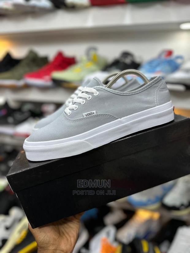 Gray Vans Off the Wall Shoes - Offer - thumbnail 3