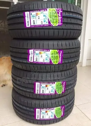225/40 R18 Tourador Tyre