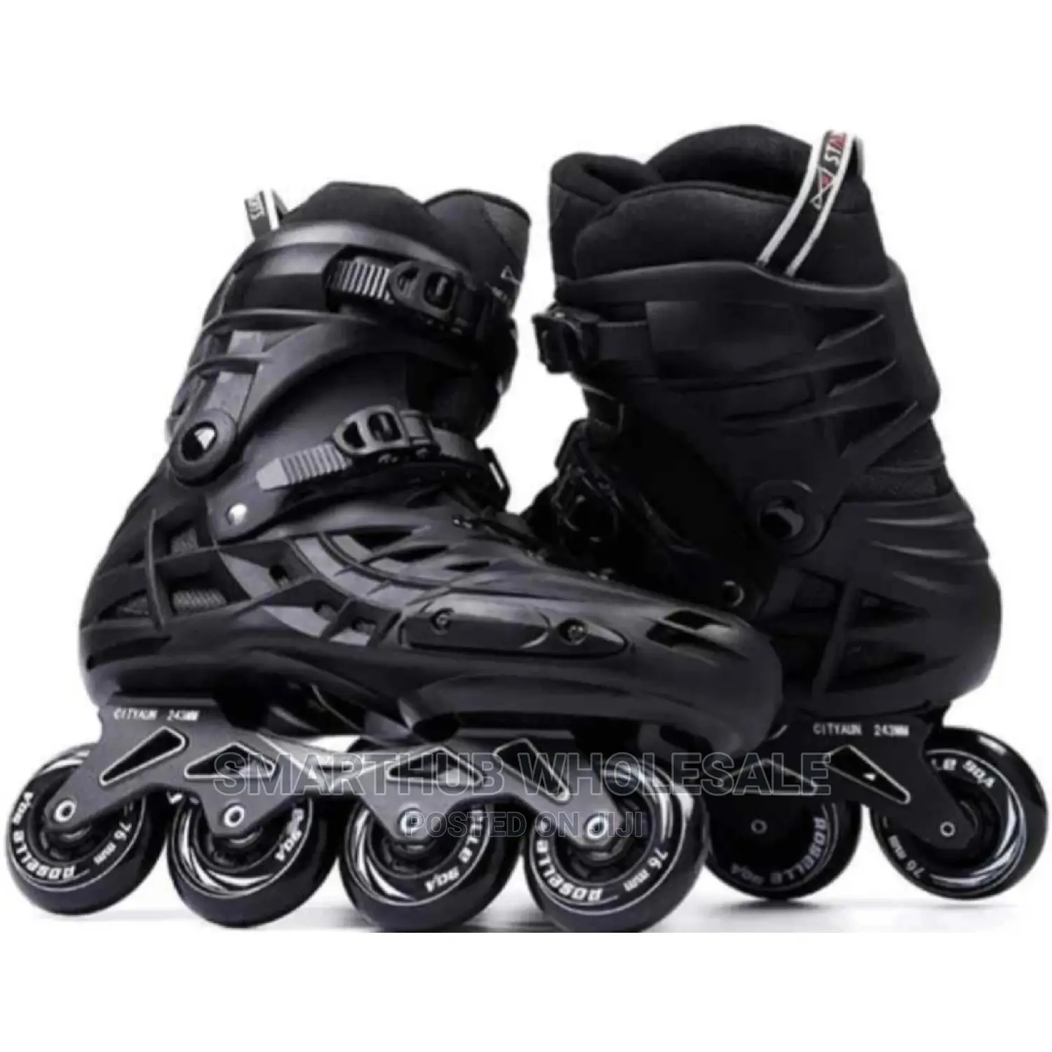 Black Skating Shoe