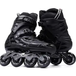 Black Skating Shoe