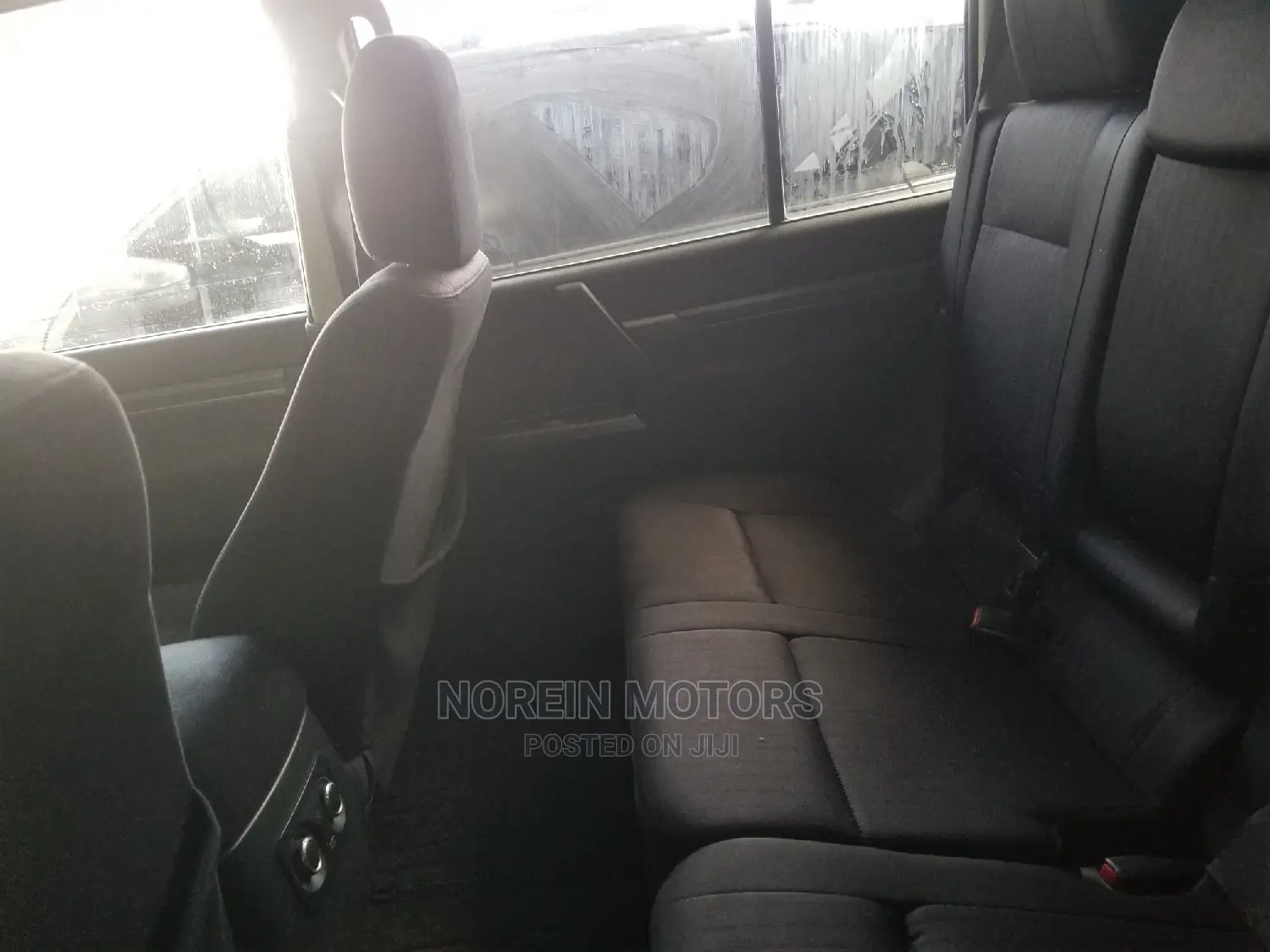 Mitsubishi Pajero V80 3.2 DI-D 2015 Black