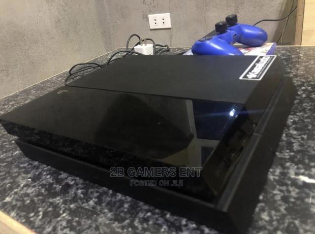 Play Station 4 Standard, 10.01 Version - main view