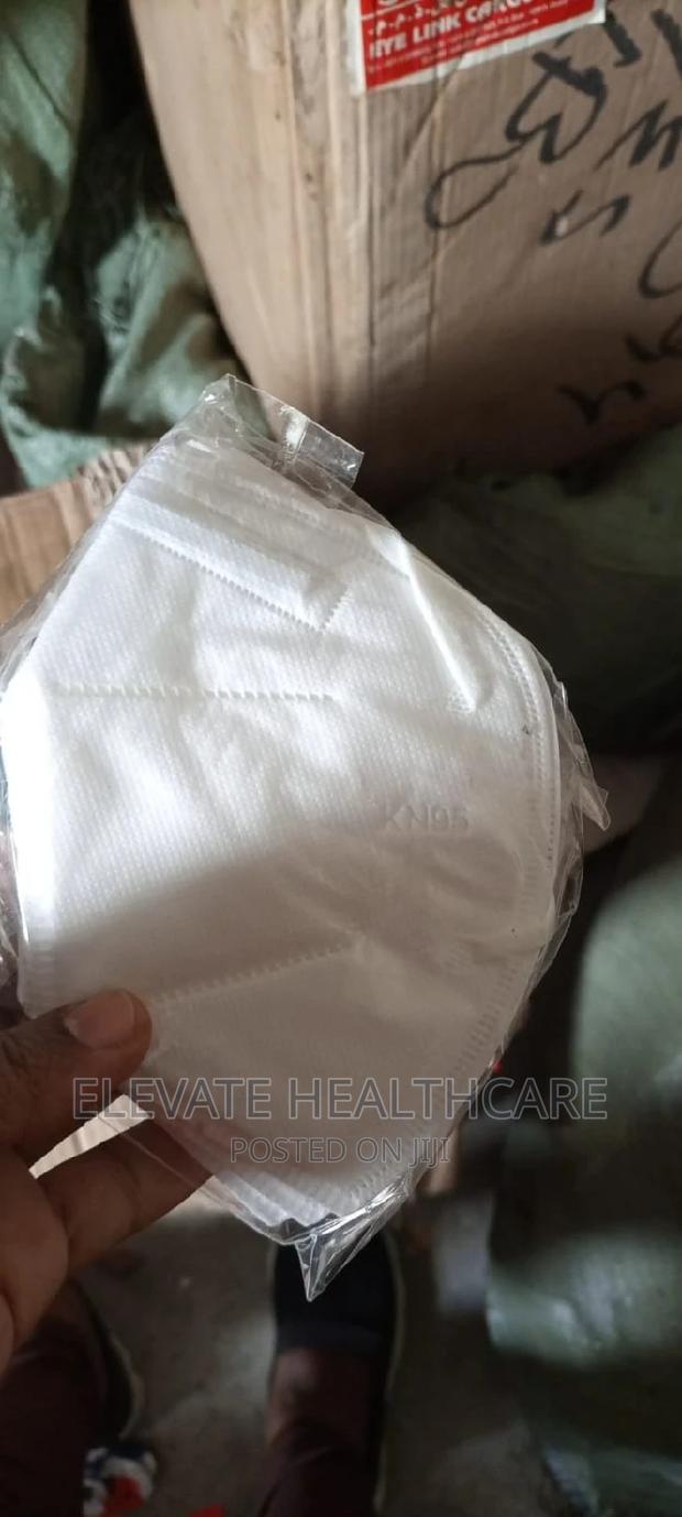 KN 95 Without Valve - main view