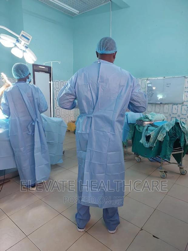 Surgical Gowns - thumbnail 3