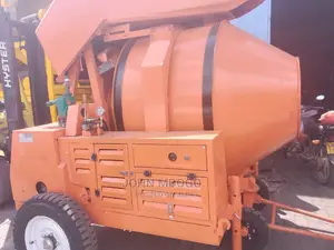 Self Loading Concrete Mixer .