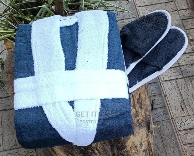 Bathroom Accessories With Slippers - thumbnail 2