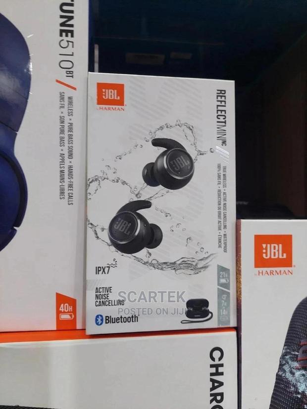 Reflect Mini Earbuds by JBL - main view