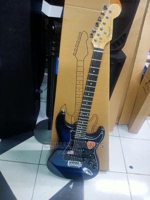 Electric Guitar Fender Rythm F15 - thumbnail 2