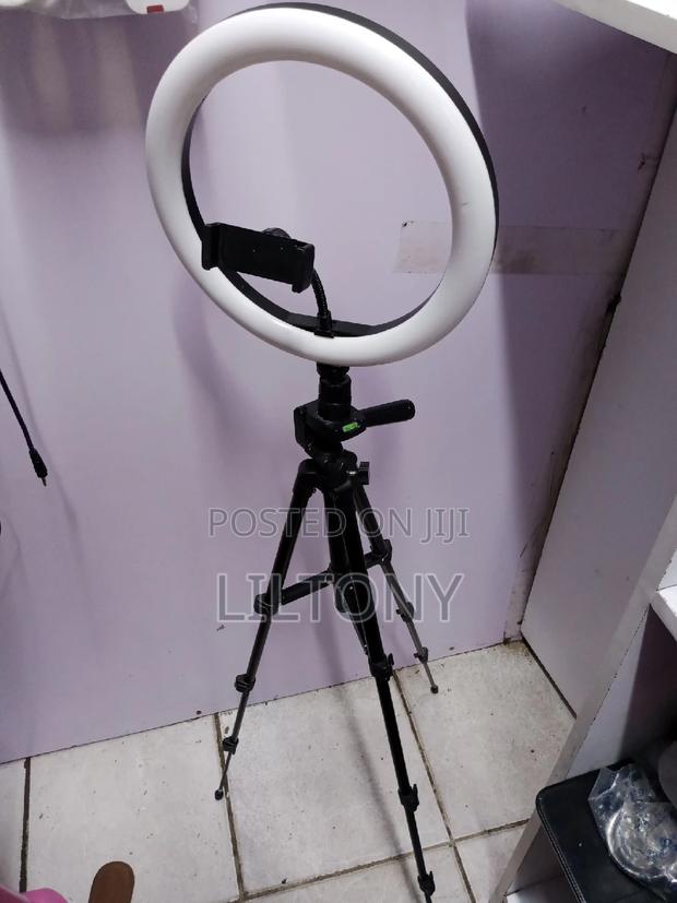 Ring Light+Tripod - main view