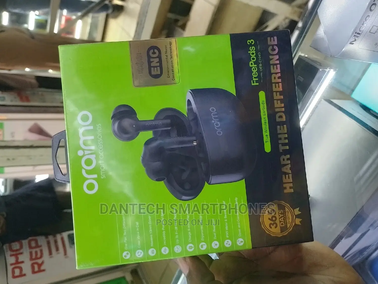 True Wireless Earbuds.