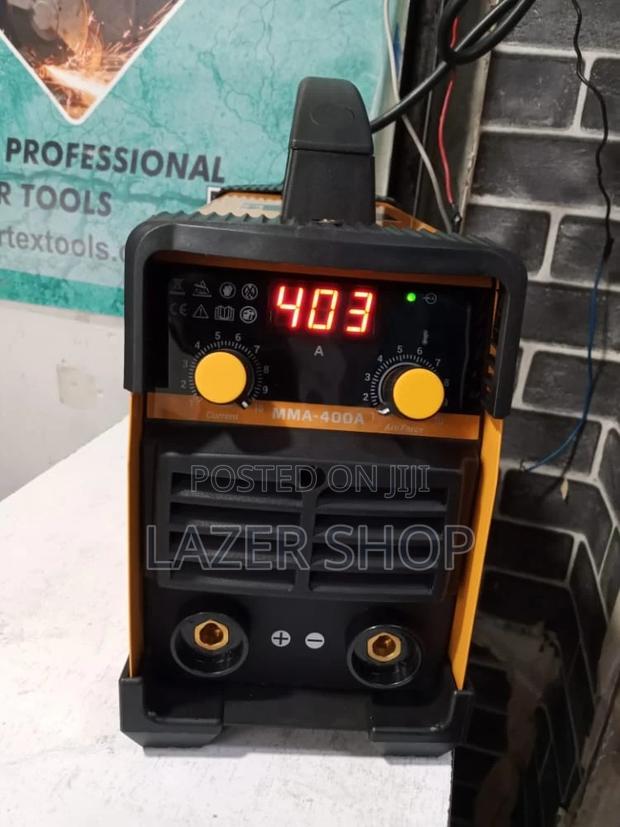 Dewalts Welding Machine - main view