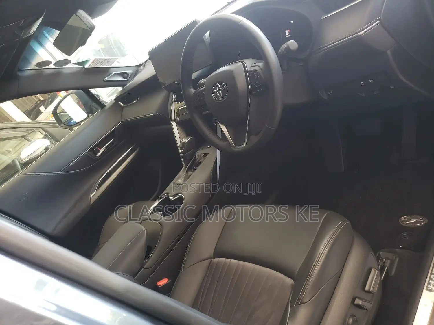 Toyota Harrier 2.0 2020 Gray
