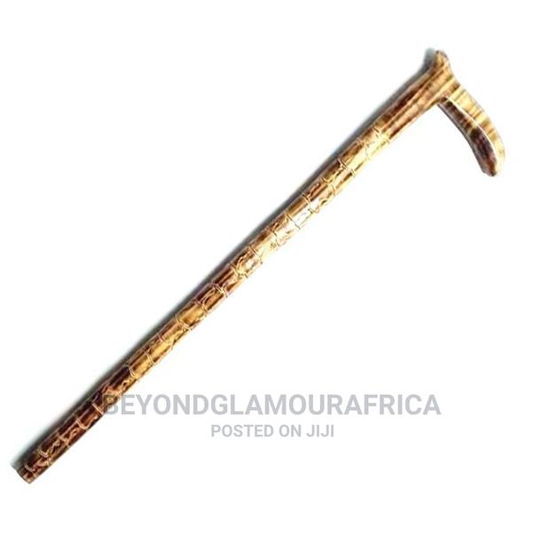 Wooden Walking Stick With Shuka Combo - thumbnail 3