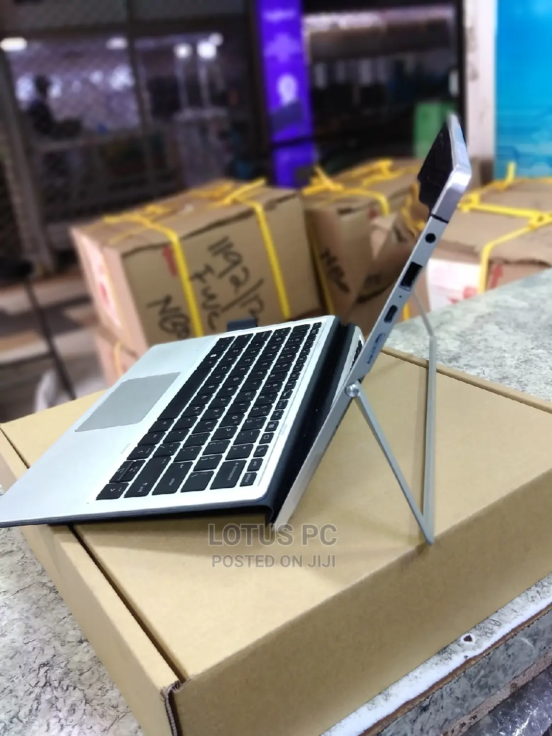 Laptop HP EliteBook X2 1012 G2 8GB Intel Core I5 SSD 256GB