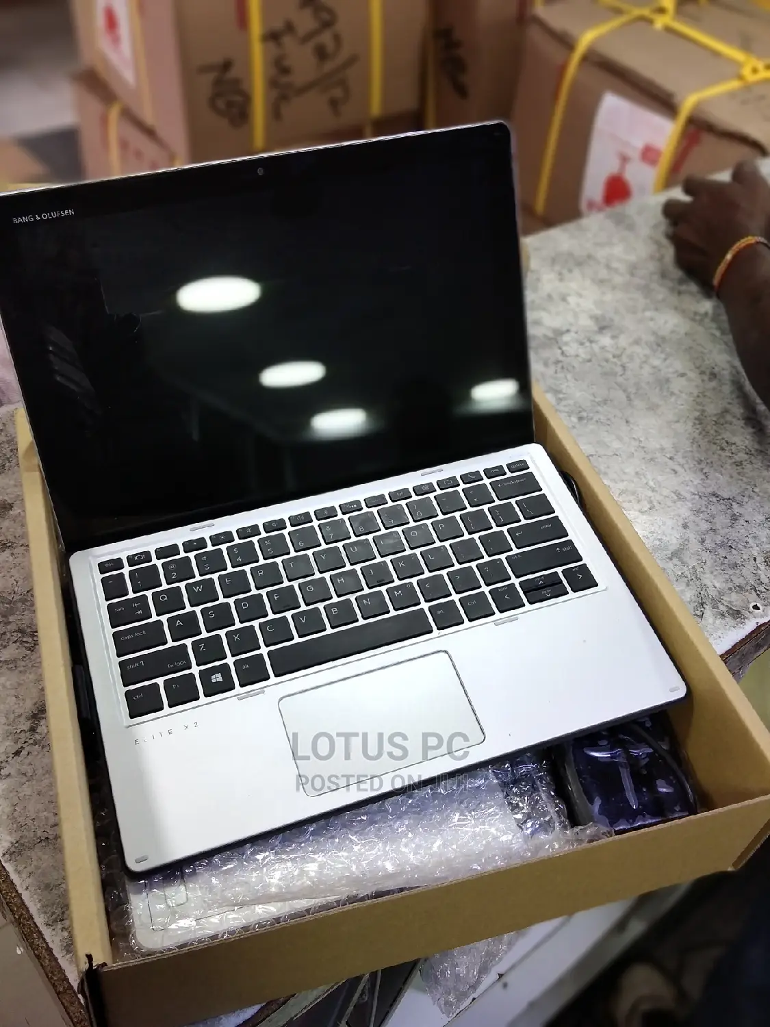 Laptop HP Elite X2 1012 8GB Intel Core I5 SSD 256GB