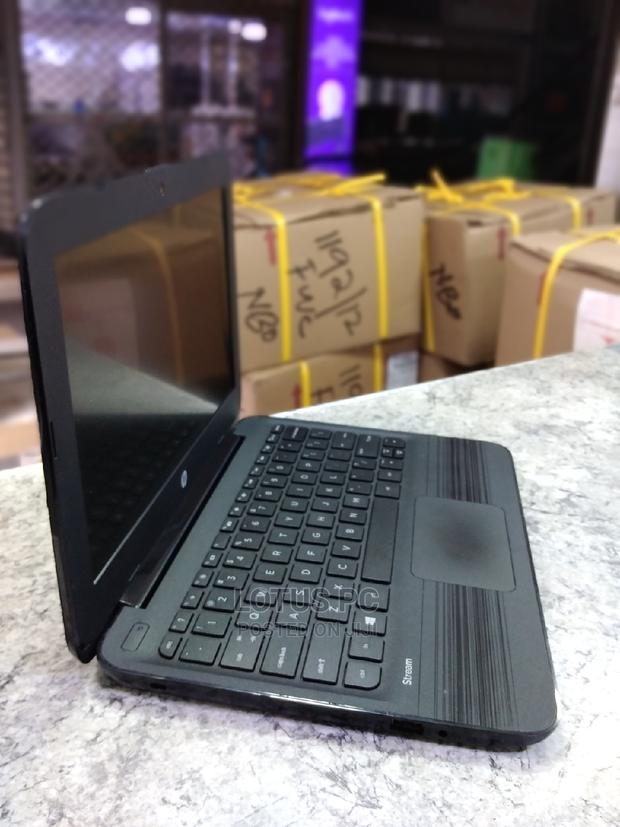 Laptop HP Stream 11 4GB Intel Celeron SSD 60GB - main view