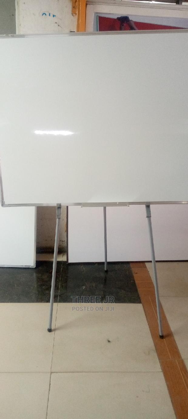 Tripod Stand for Whiteboards - main view