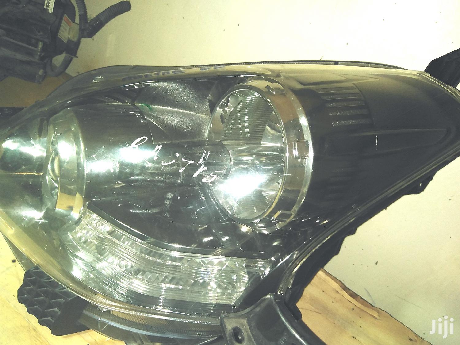 Toyota Ractis 2008 Xenon Headlights