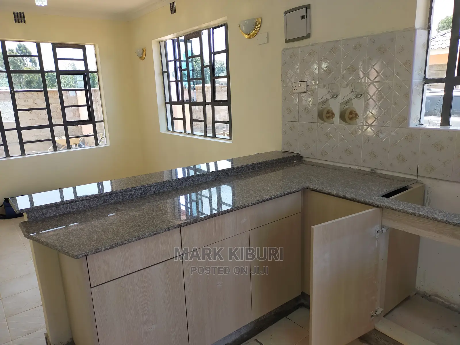 Quality Granite Tops.