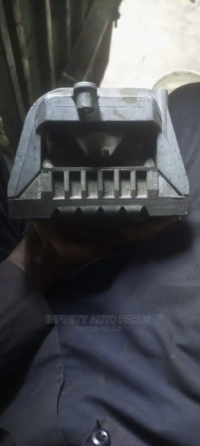 Vw Golf Engine Mount