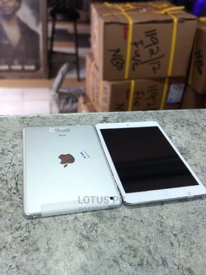 Apple iPad Mini 3 16 GB Silver - main view