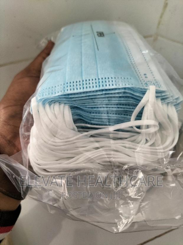 3 Ply Surgical Mask / Medical - thumbnail 3