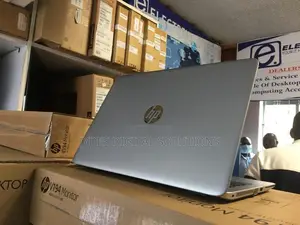 Laptop HP EliteBook 820 G4 8GB Intel Core I5 SSD 256GB