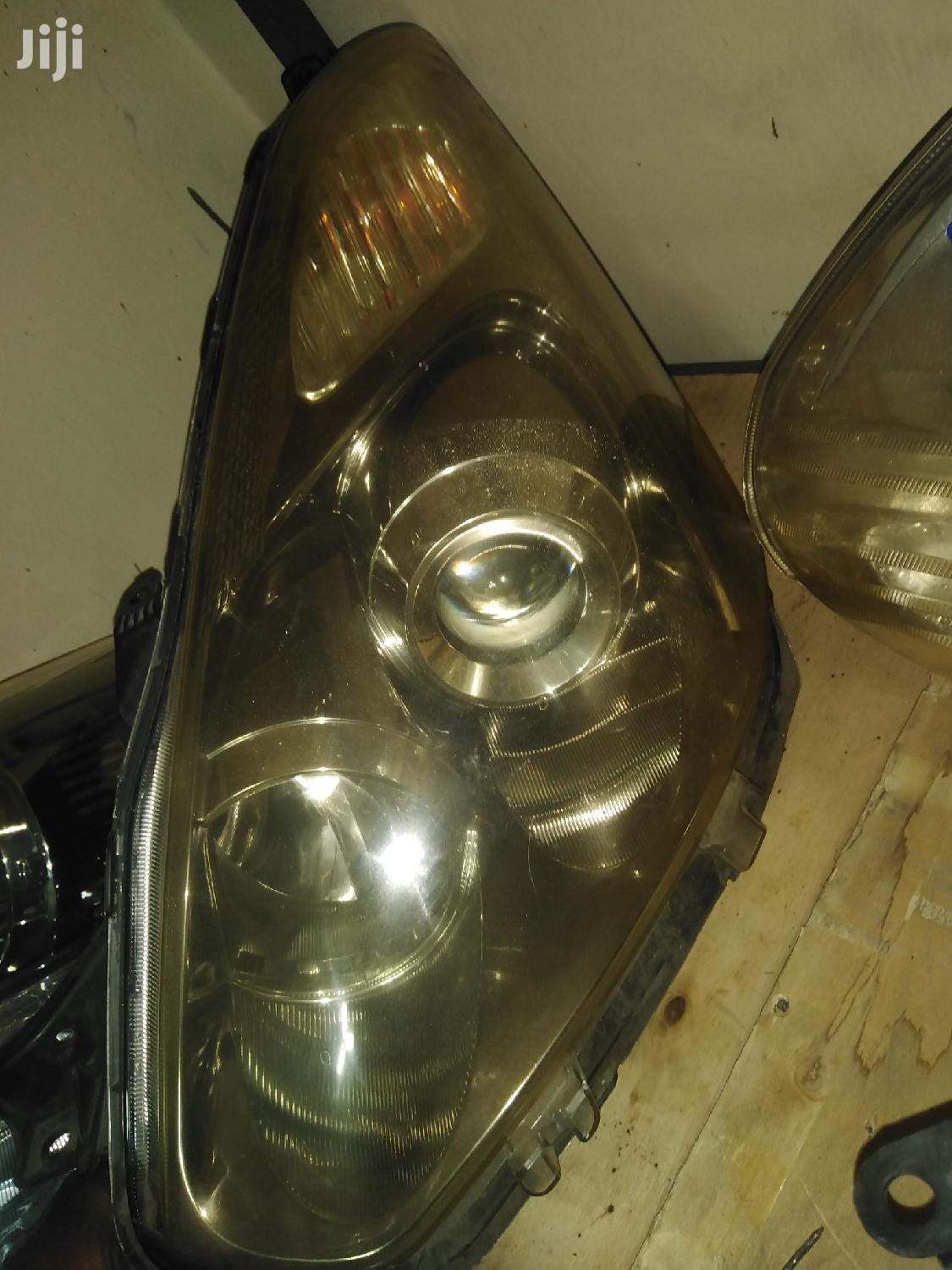 Toyota Wish 2005 Xenon Headlights