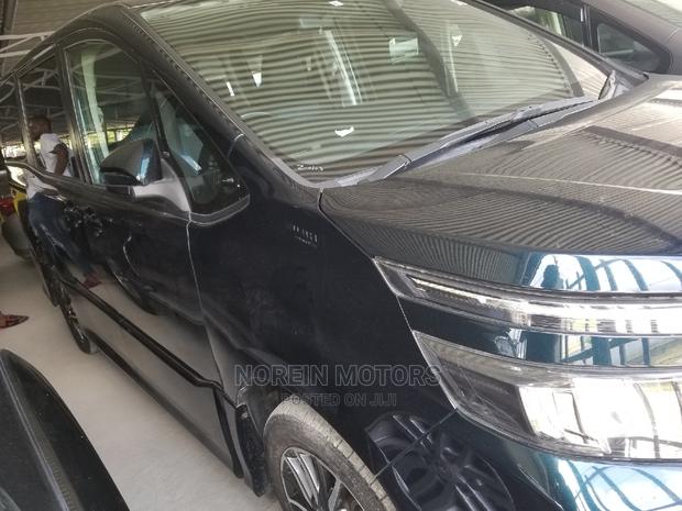 Toyota Voxy 2015 Blue - thumbnail 5