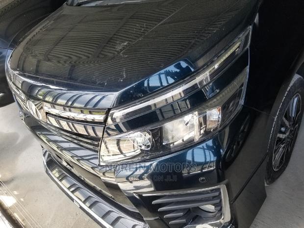 Toyota Voxy 2015 Blue - thumbnail 4