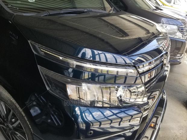 Toyota Voxy 2015 Blue - thumbnail 2