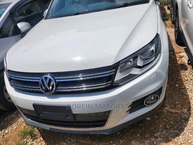Volkswagen Tiguan 2015 Pearl - thumbnail 5