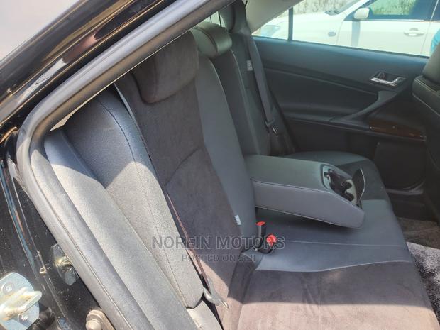 Toyota Mark X 2016 Black - thumbnail 6
