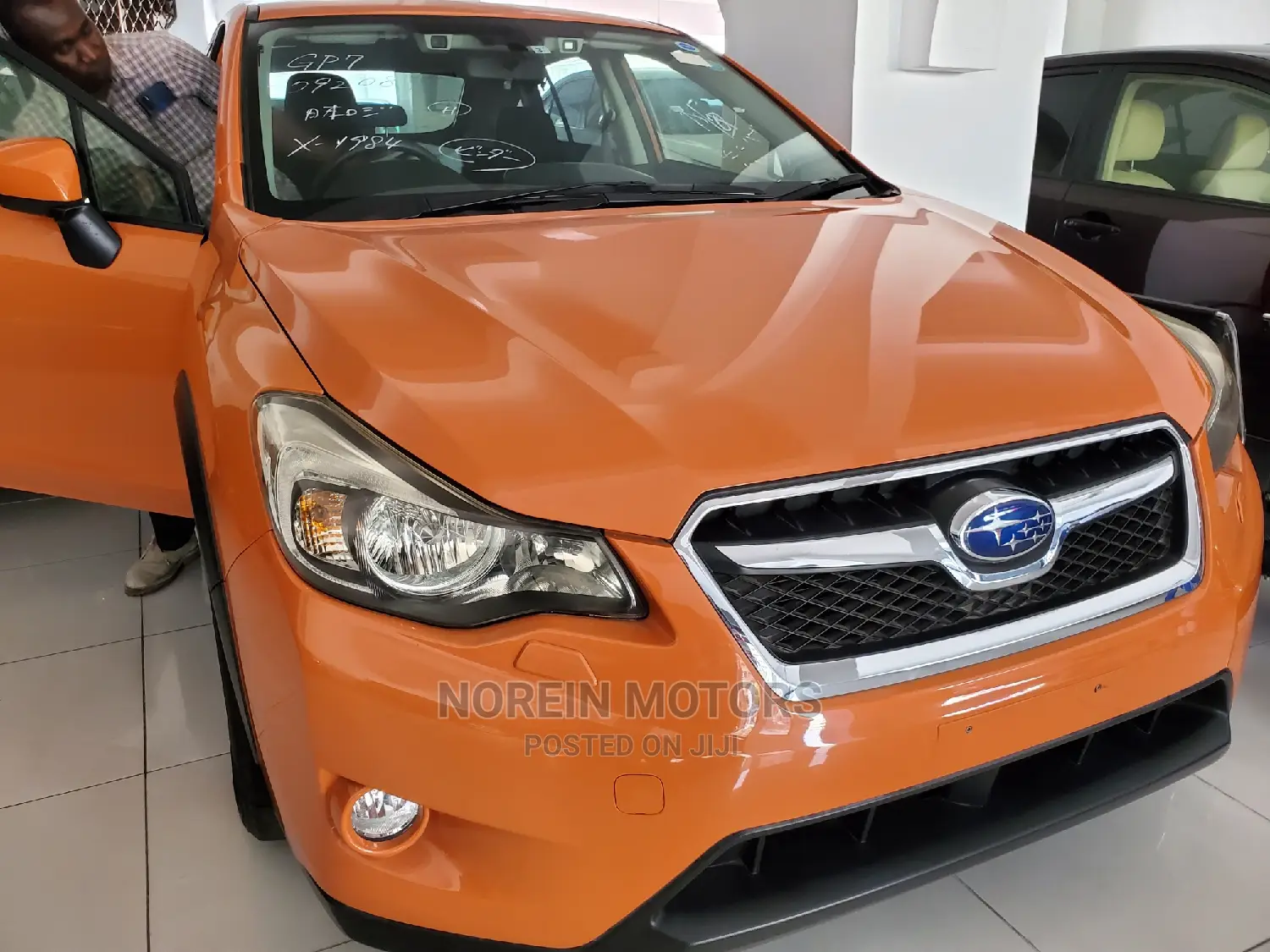 Subaru XV 2015 Orange