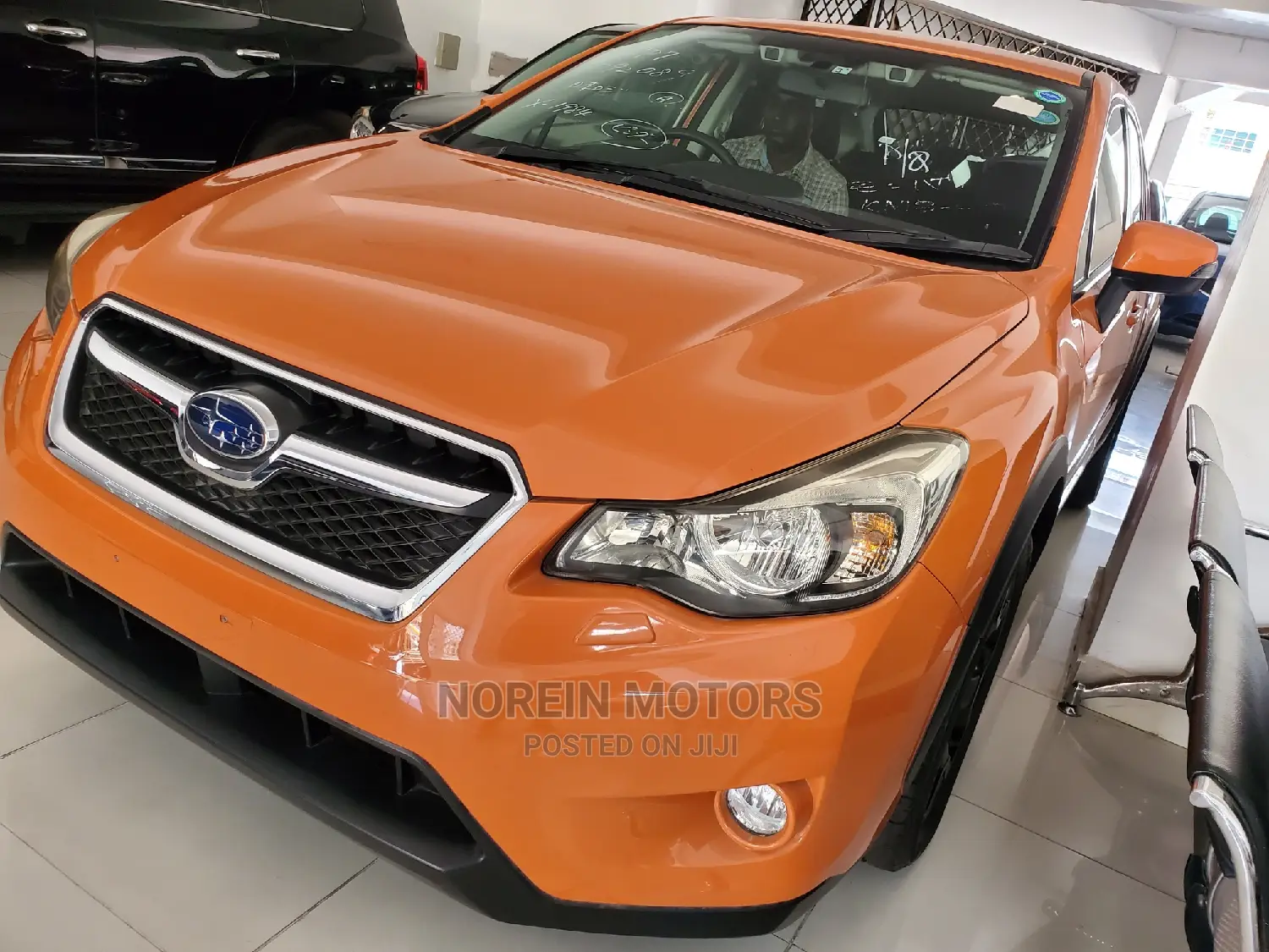 Subaru XV 2015 Orange