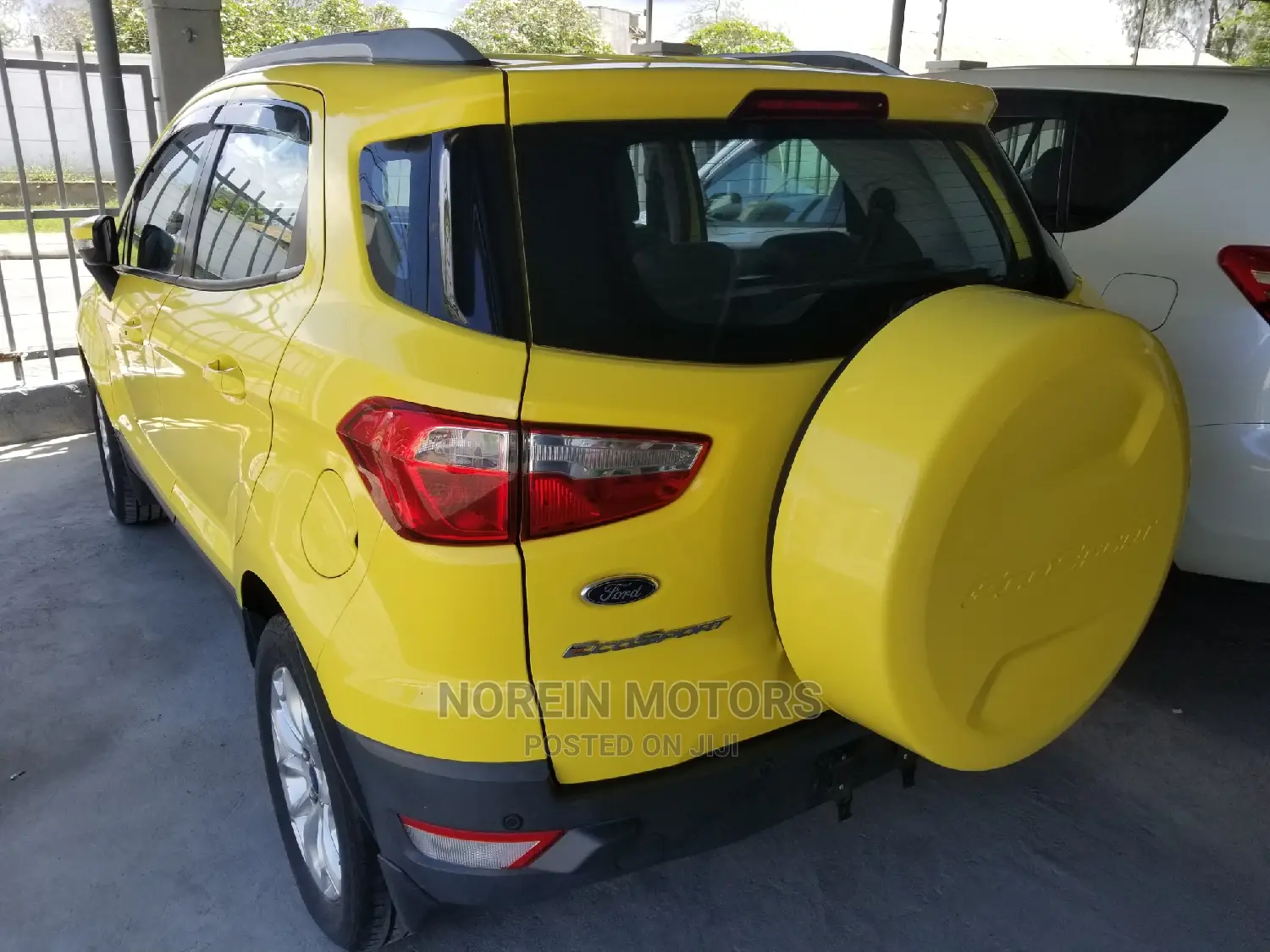 Ford Ecosport 2015 Yellow