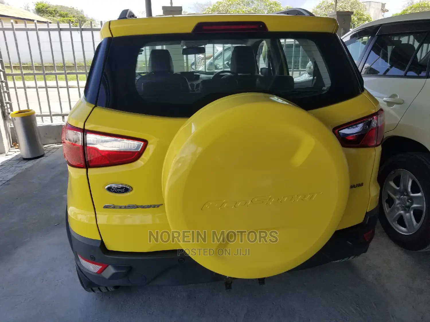 Ford Ecosport 2015 Yellow