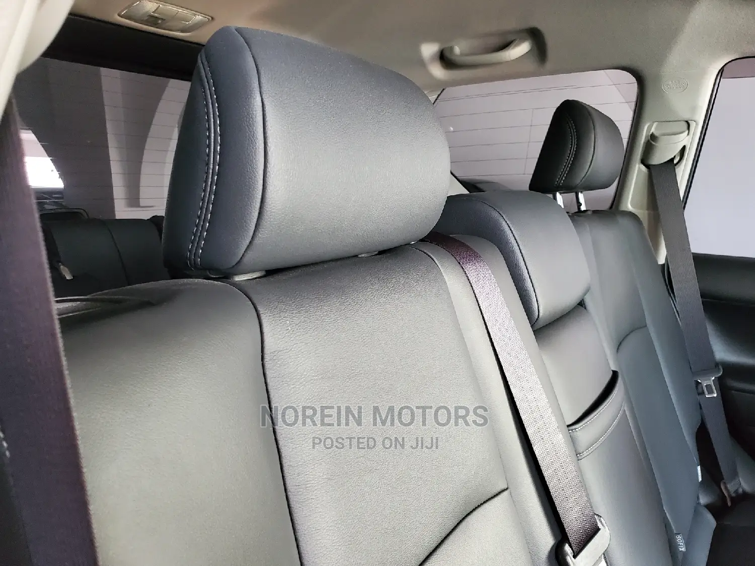 Toyota Land Cruiser Prado 2016 Black