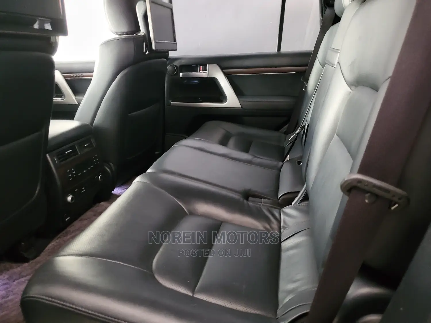 Toyota Land Cruiser 2017 Gray