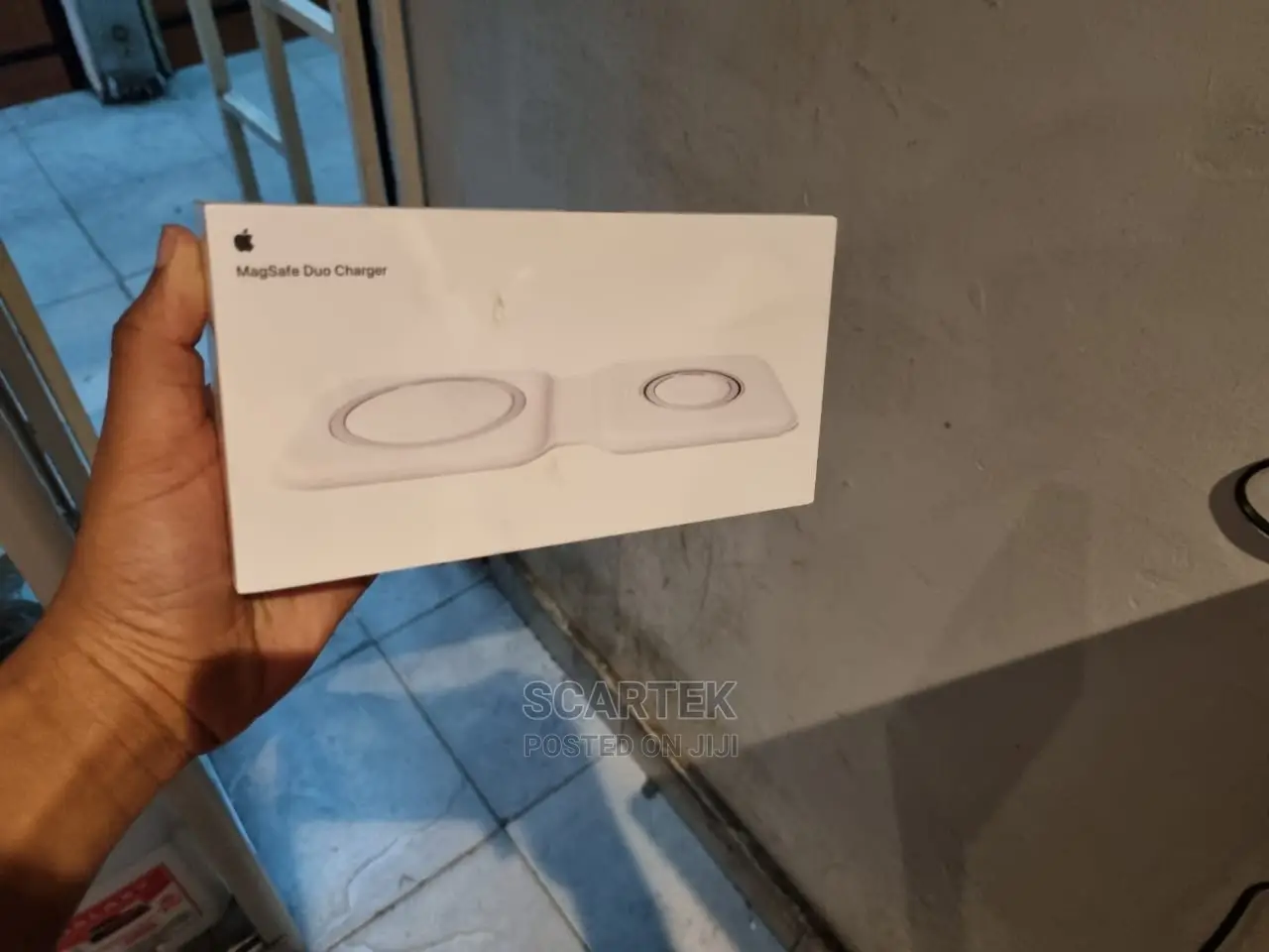 Magsafe Duo Charger by Apple
