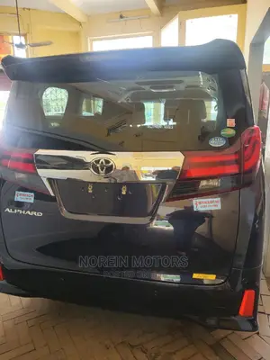 Toyota Alphard 2016 Black