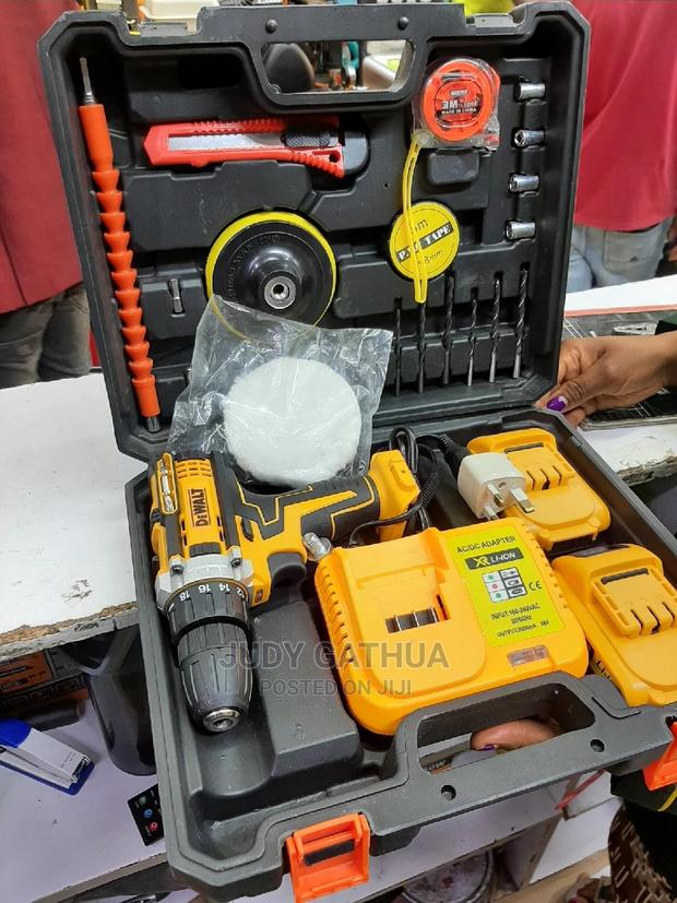 Dewalt Cordless Drill Set