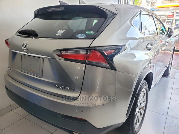 Lexus NX 2016 Gold
