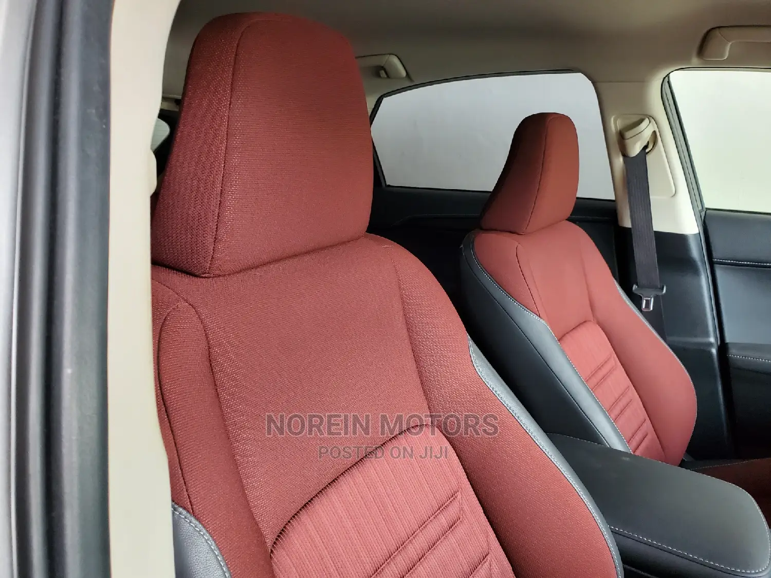 Lexus NX 2016 Gold