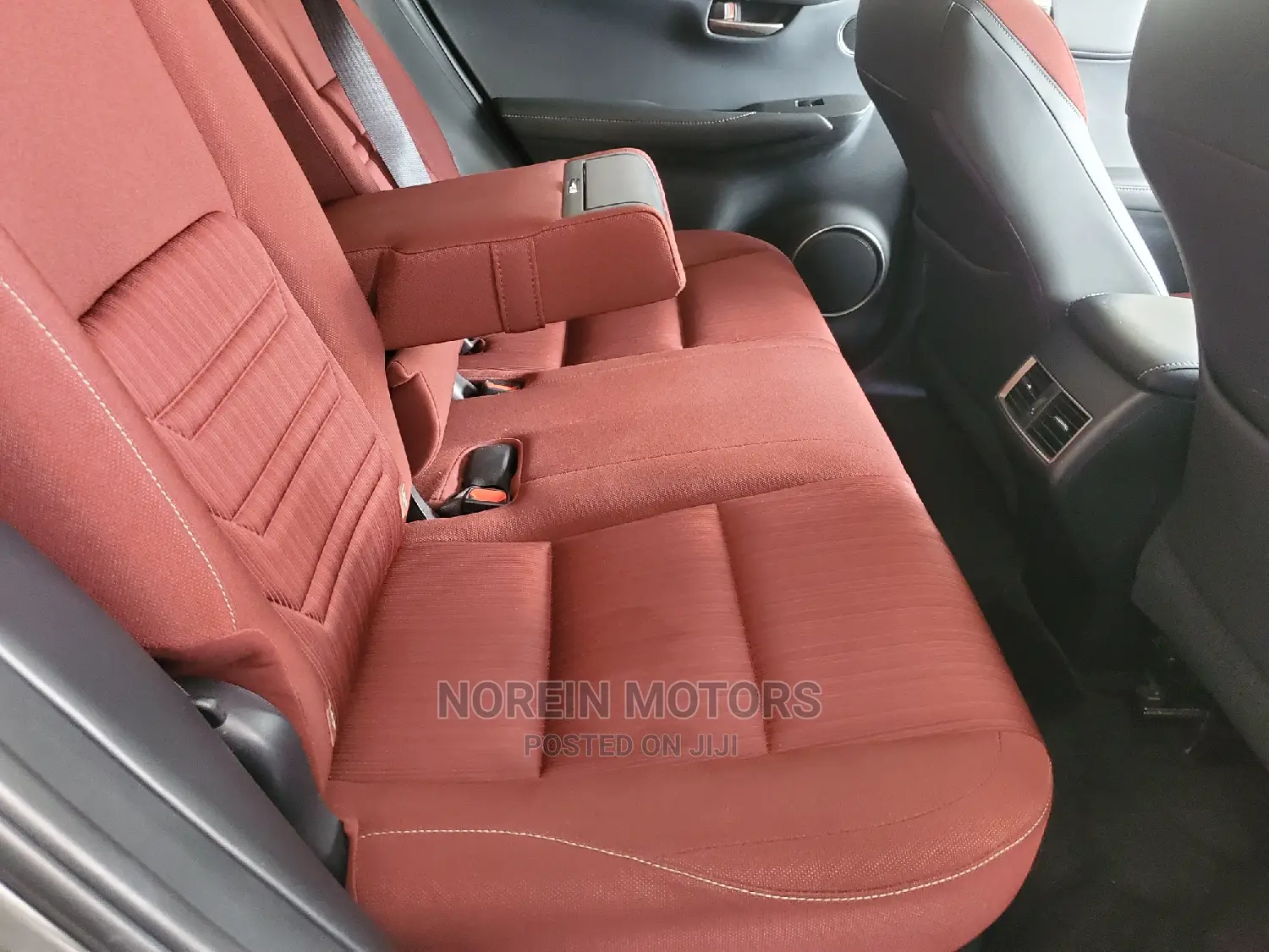 Lexus NX 2016 Gold