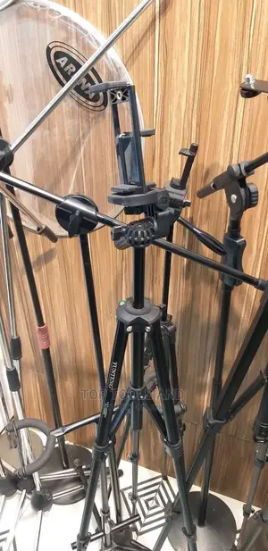  Tripod Stand