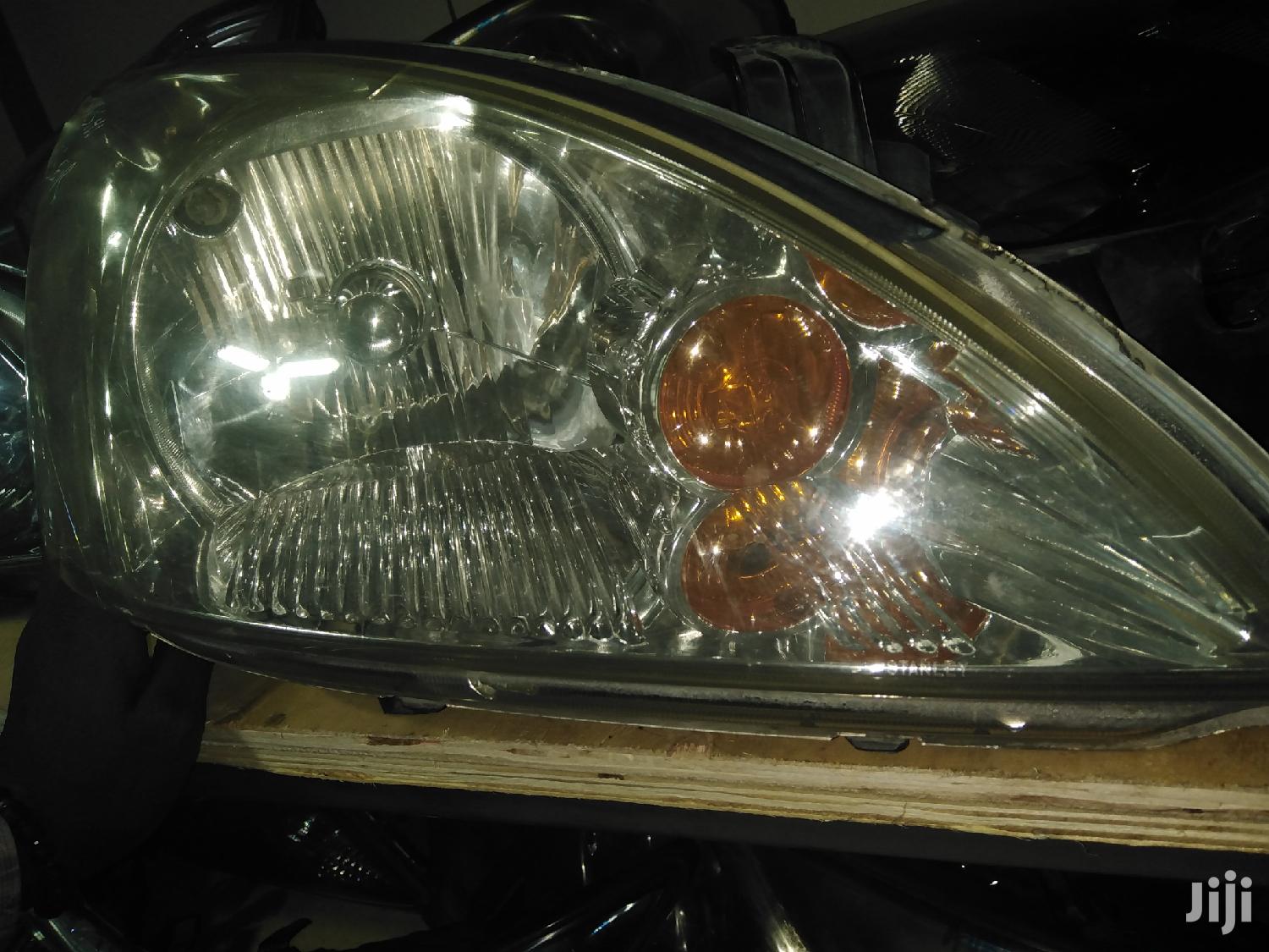 Mitsubishi Lancer Cedia 2008 Headlights