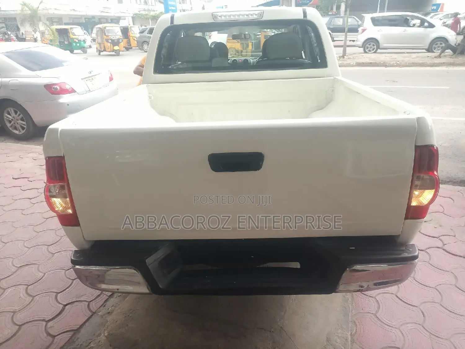 Isuzu D-Max 2012 White